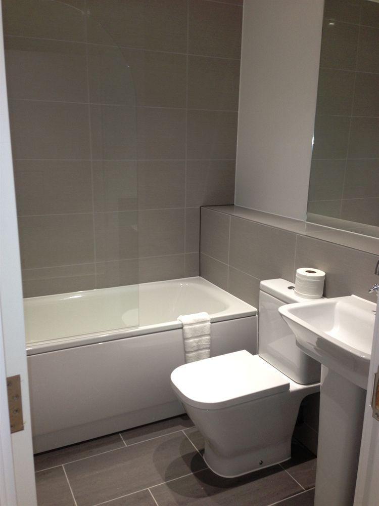Max Serviced Apartments Commercial Road London Ngoại thất bức ảnh